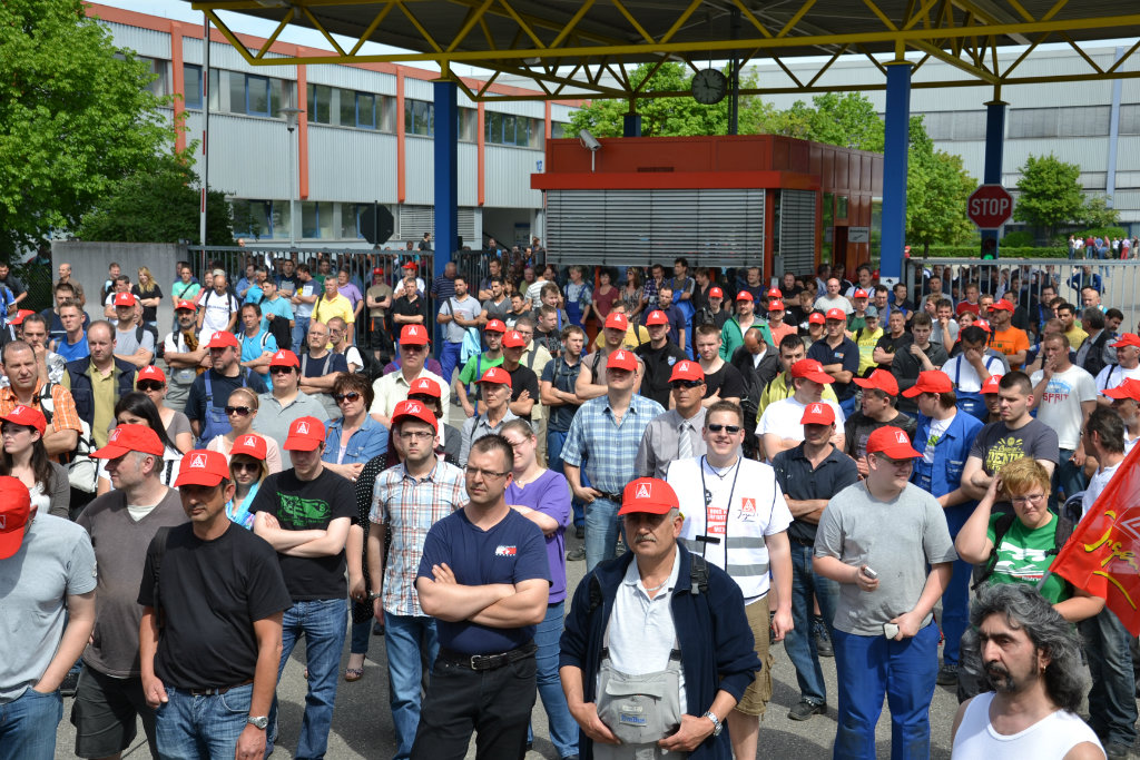 Warnstreik bei EvoBus | IG Metall @ Mercedes Benz & Daimler Truck