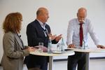 Vorstandsvorsitzender der Daimler AG Dieter Zetsche und GBR-Chef Michael Brecht in Forum #1