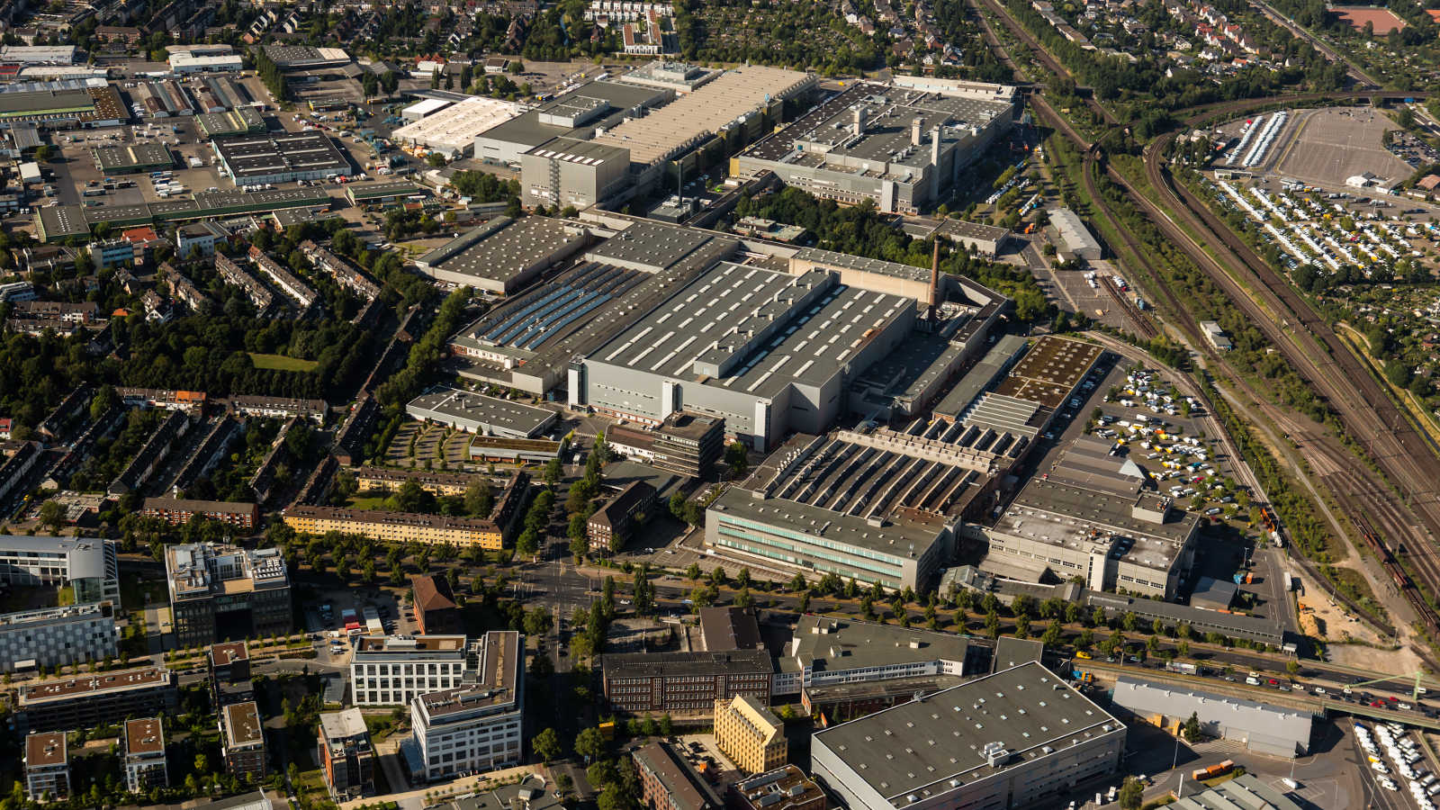 Mercedes-Benz: Werk Düsseldorf