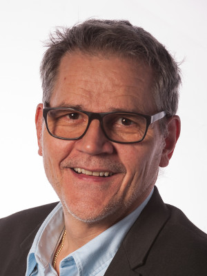 Helmut Bauer